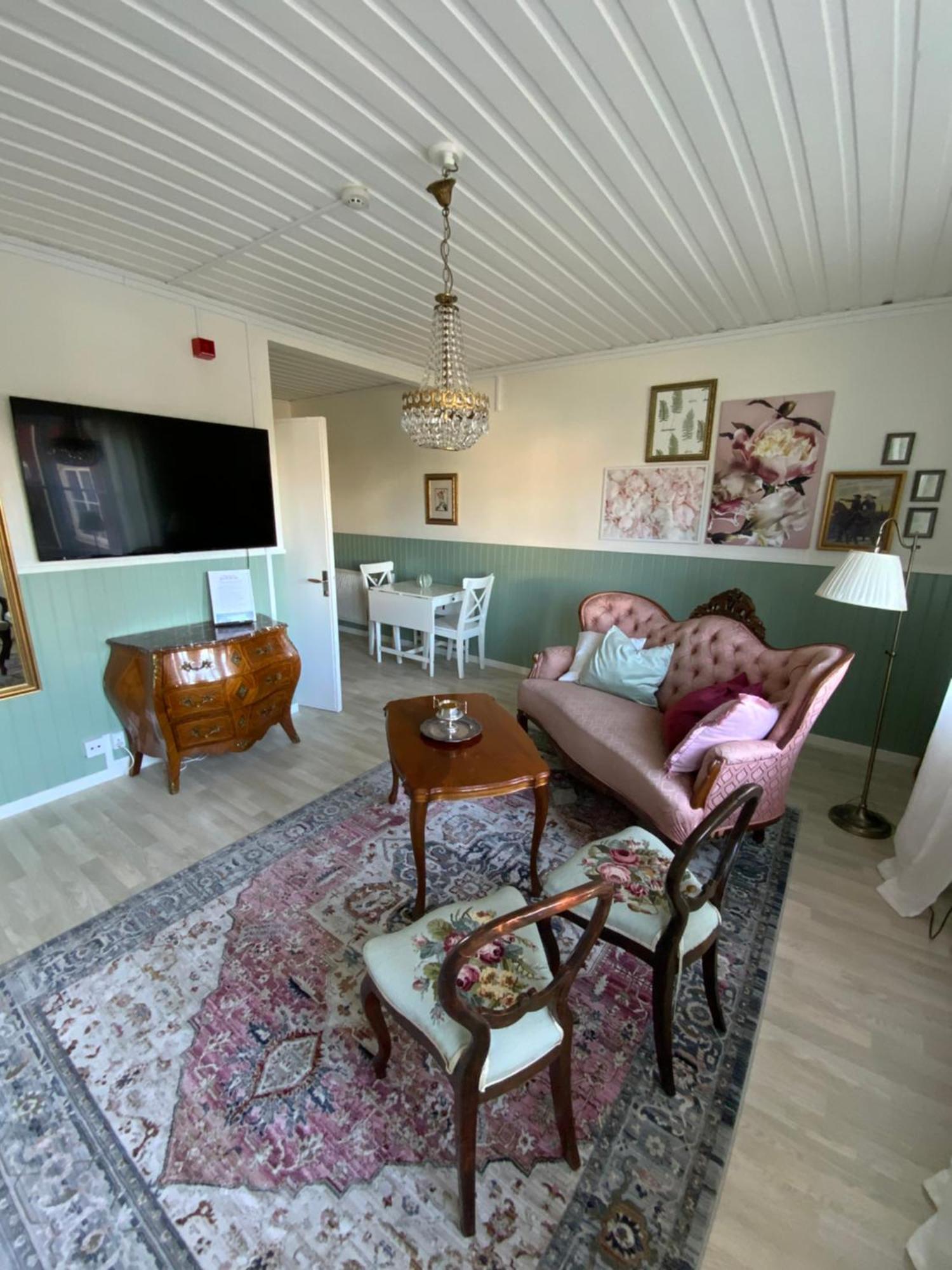 Snoea Bruk Hotell Och Konferens Dala-Jarna Bagian luar foto