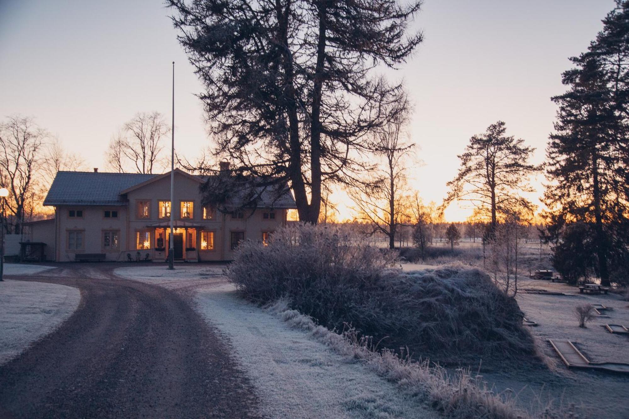 Snoea Bruk Hotell Och Konferens Dala-Jarna Bagian luar foto